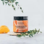 Natürliches Orangen- und Karotten-Körperpeeling für strahlende Haut