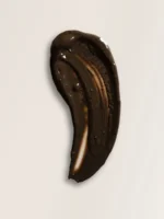 Körpermaske mit Algen und Torf gegen Cellulite